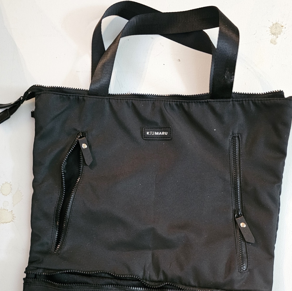 Tote - Picture 1 of 2
